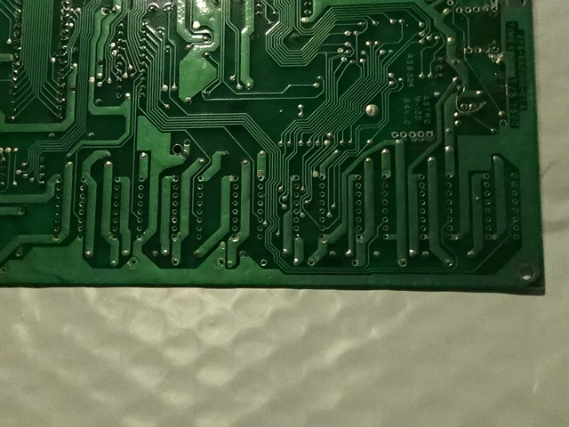 Bottom side of the TS1500.