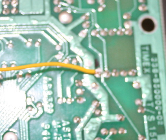 TS 1500 Video Mod Yellow Wire Closeup.JPG