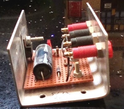 9V regulator built using a 7805 and a 4.3V Zener diode - side view 2